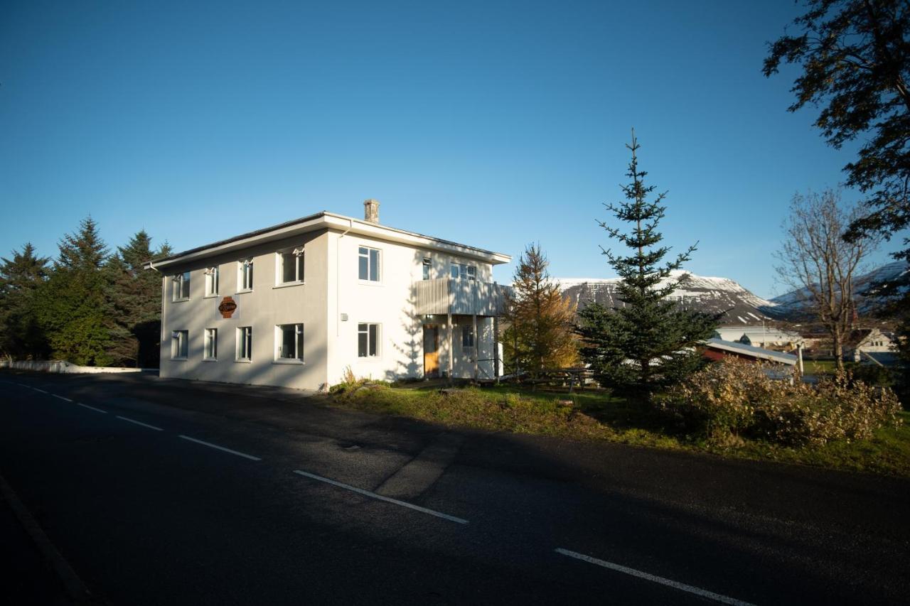 The Guesthouse By The Fjord Thingeyri ภายนอก รูปภาพ