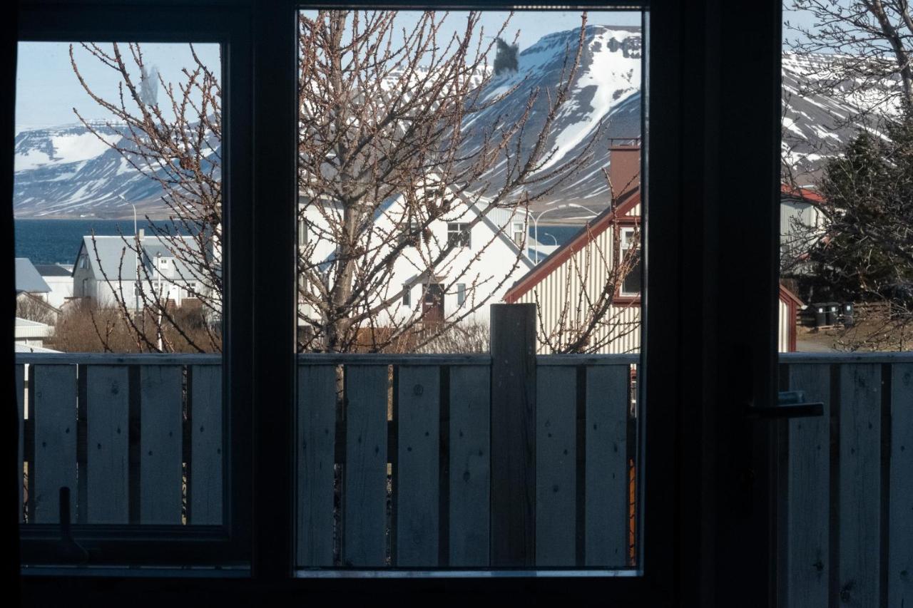 The Guesthouse By The Fjord Thingeyri ภายนอก รูปภาพ