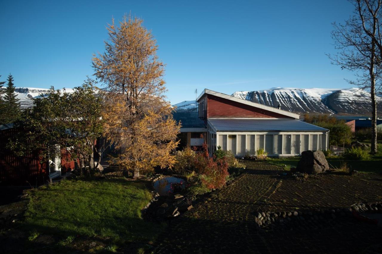 The Guesthouse By The Fjord Thingeyri ภายนอก รูปภาพ